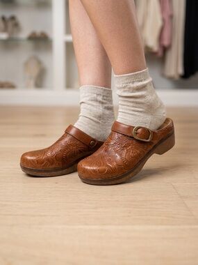 Women’s Tan Embossed Leather Clog with Buckle Strap